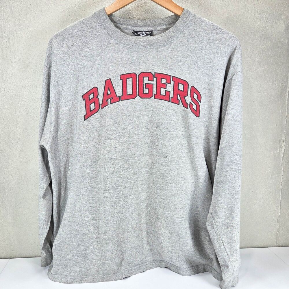 Wisconsin Badgers Steve and Barrys Gray Long Sleeve Shirt Mens Sz XL